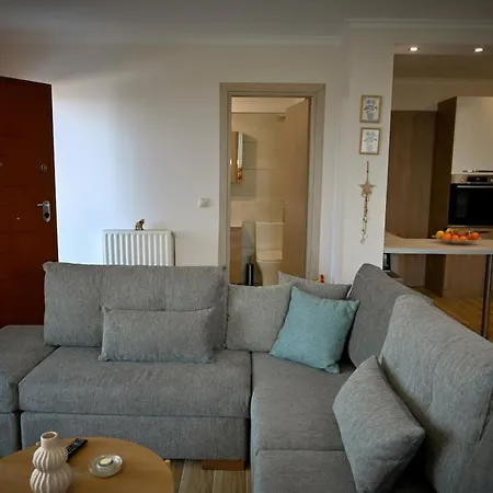 Apartment Thea Hill *